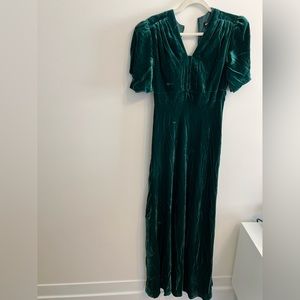 Jill Stuart Short sleeve Velvet Gown